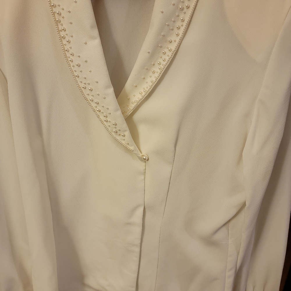Tess dressy blouse Vintage 90's creamy white sz10